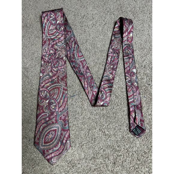 Vintage Gino Pompeii Men’s Red Green Tan Paisley Neck Tie 57” long - Picture 1 of 3